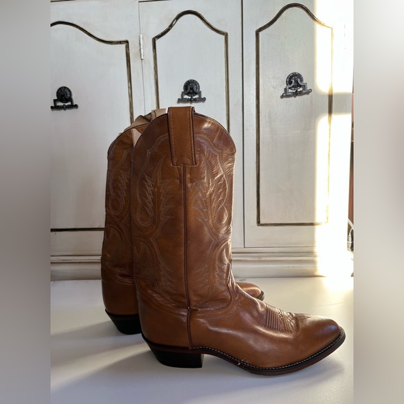 Vintage Men’s Tony Lama Western Brown Pull on Cowboy Boots size 10.5 Stitching - Picture 1 of 16